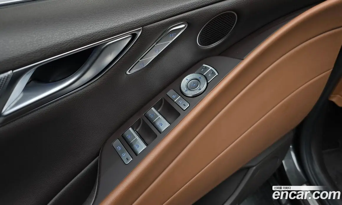 Genesis G80 2023 2.5 автомат (гидро), фото 15