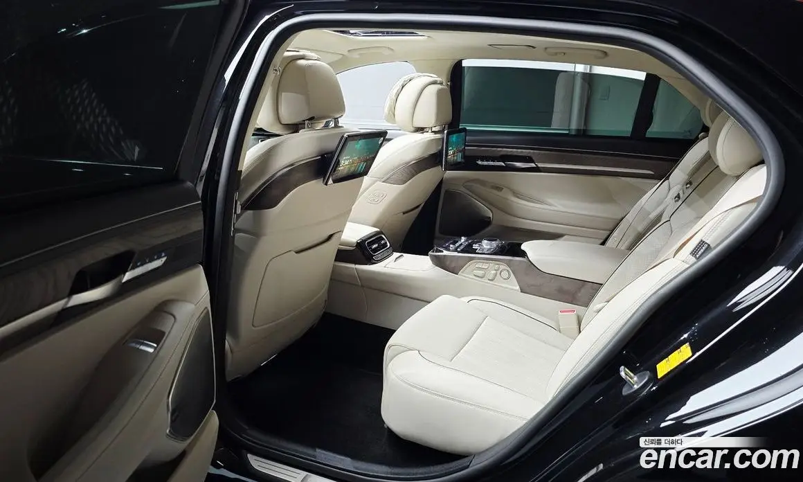 Genesis G90 2021 3.8 автомат (гидро), фото 17