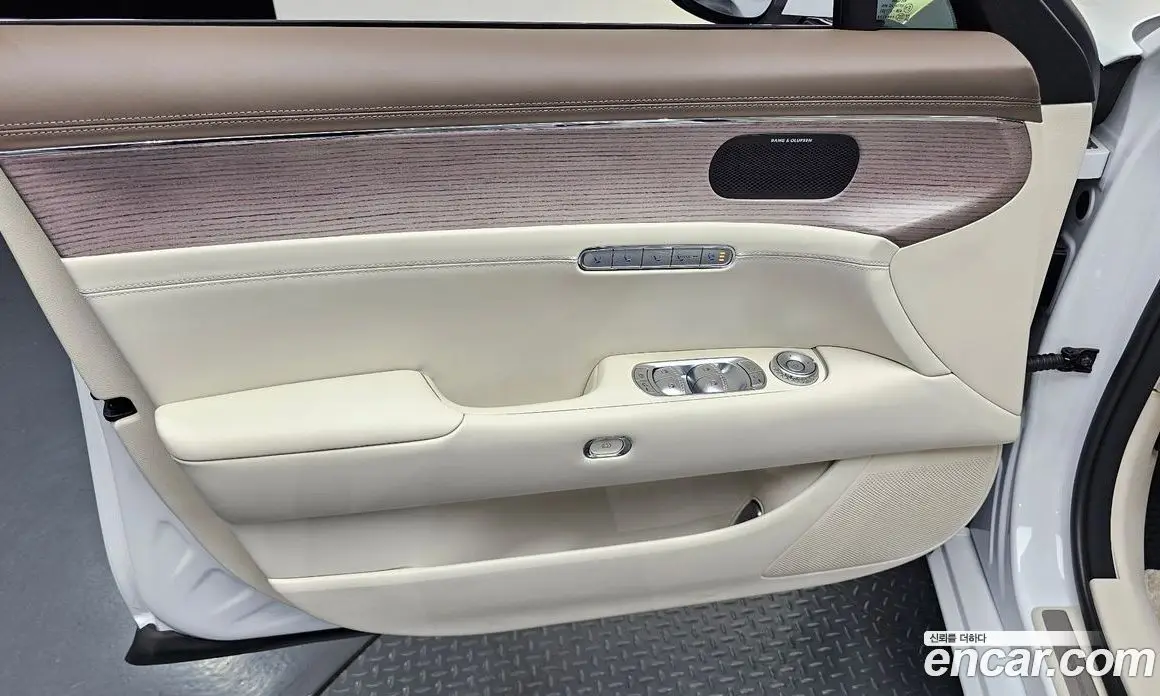 Genesis G90 2024 3.5 автомат (гидро), фото 13