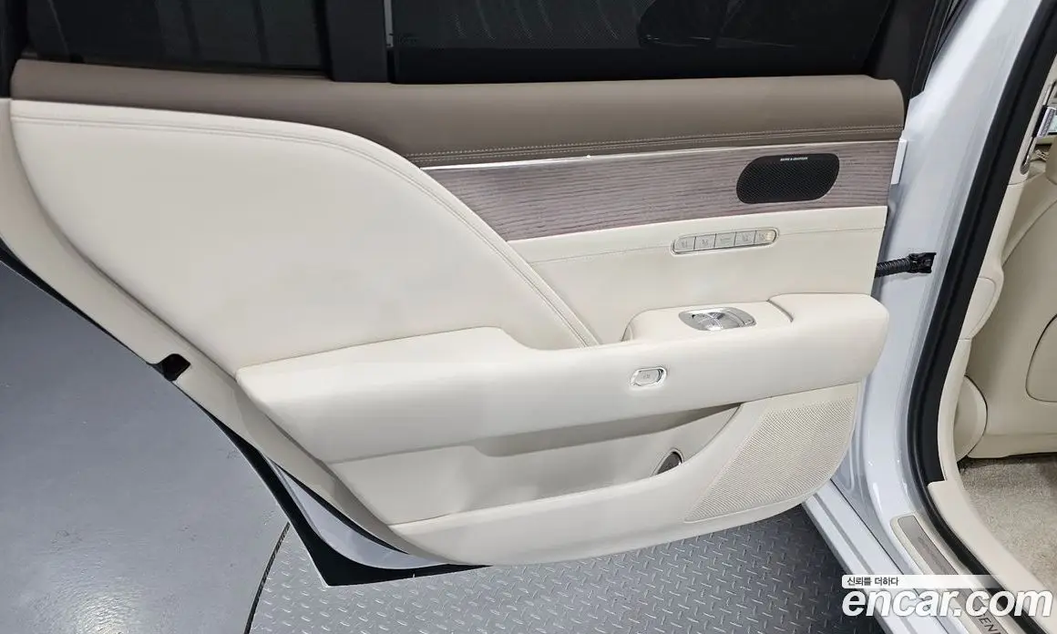 Genesis G90 2024 3.5 автомат (гидро), фото 14