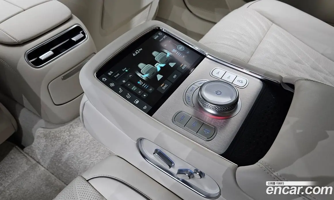 Genesis G90 2024 3.5 автомат (гидро), фото 25