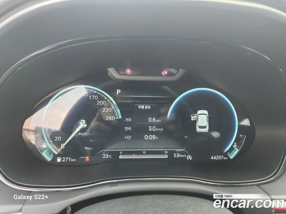 Genesis GV70 2021 2.2 автомат (гидро), фото 14
