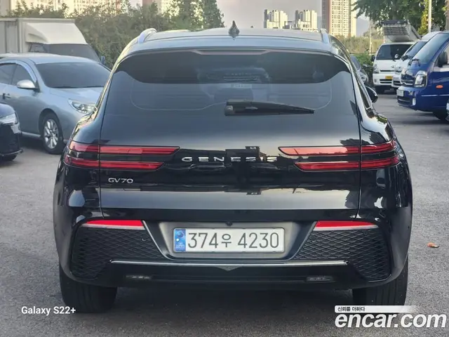 Genesis GV70 2021 2.2 автомат (гидро), миниатюра 3