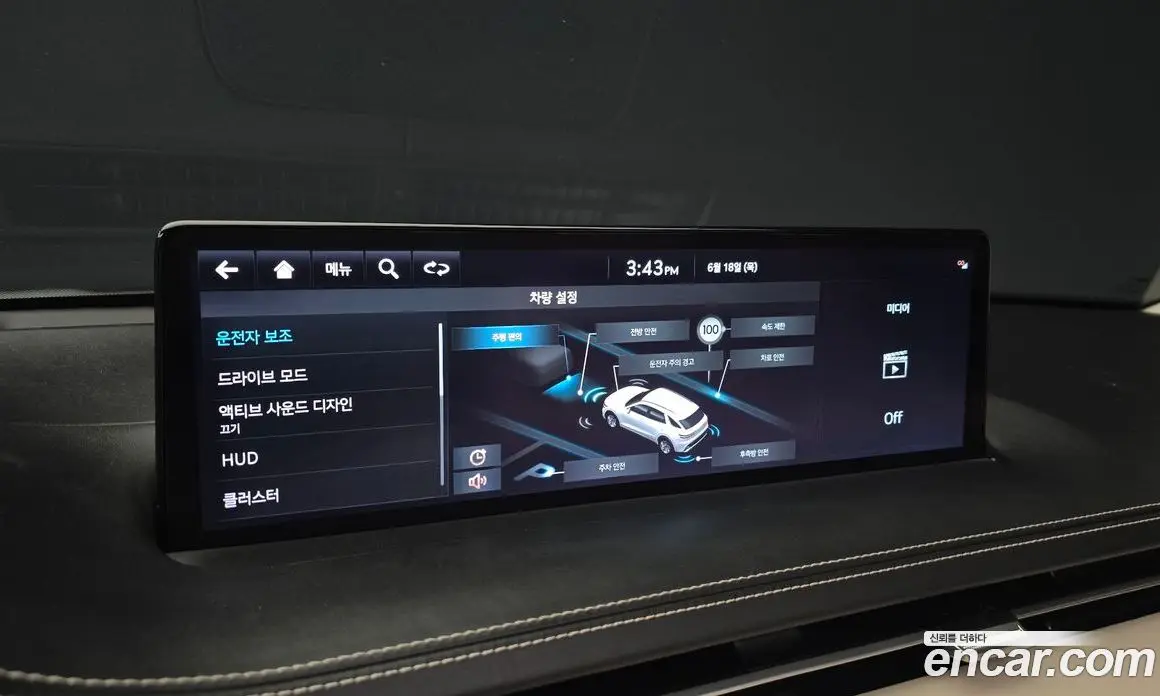 Genesis GV70 2021 2.2 автомат (гидро), фото 16