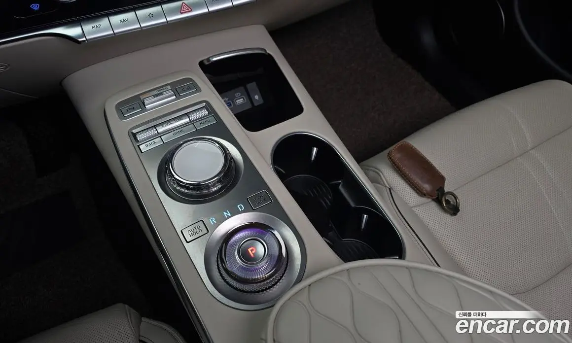 Genesis GV70 2021 2.2 автомат (гидро), фото 9