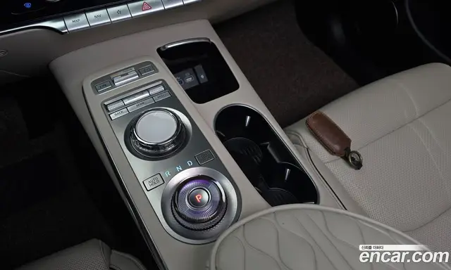 Genesis GV70 2021 2.2 автомат (гидро), миниатюра 9