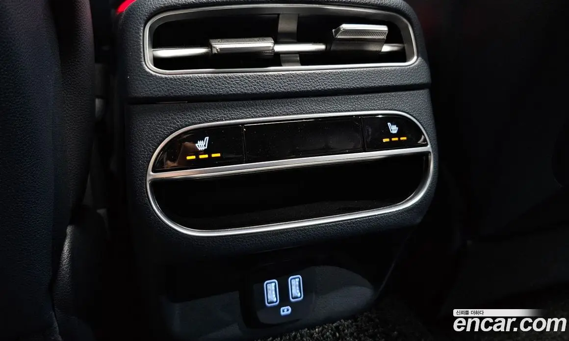 Genesis GV70 2021 2.5 автомат (гидро), фото 17