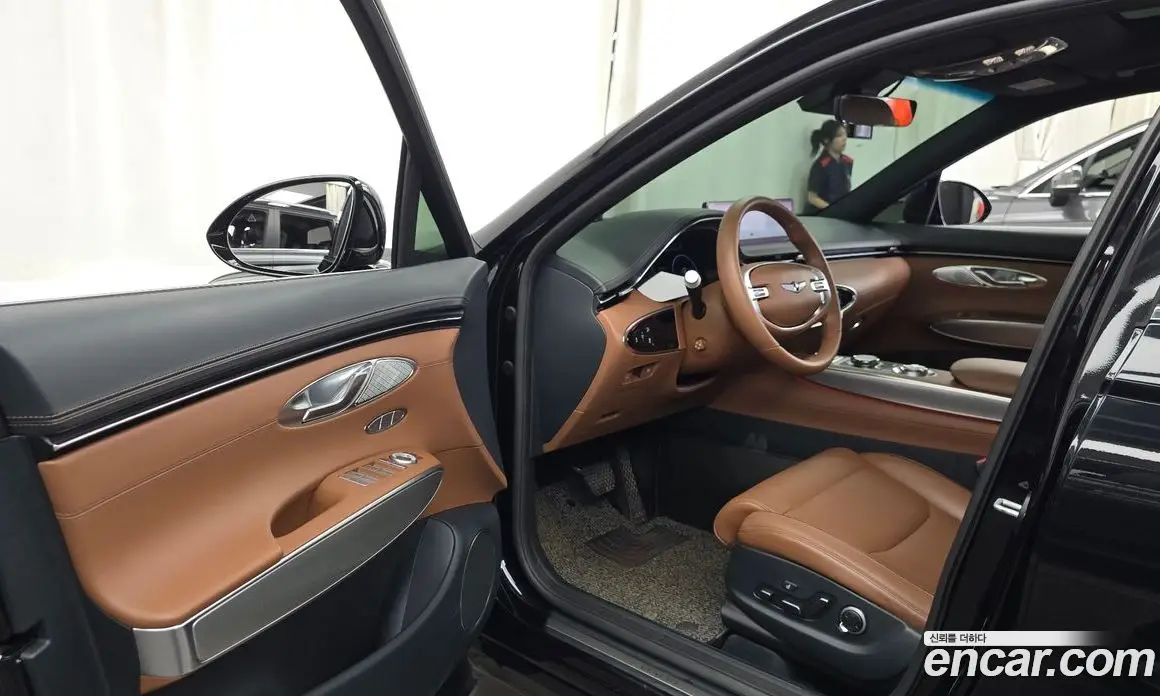 Genesis GV70 2023 2.5 автомат (гидро), фото 13