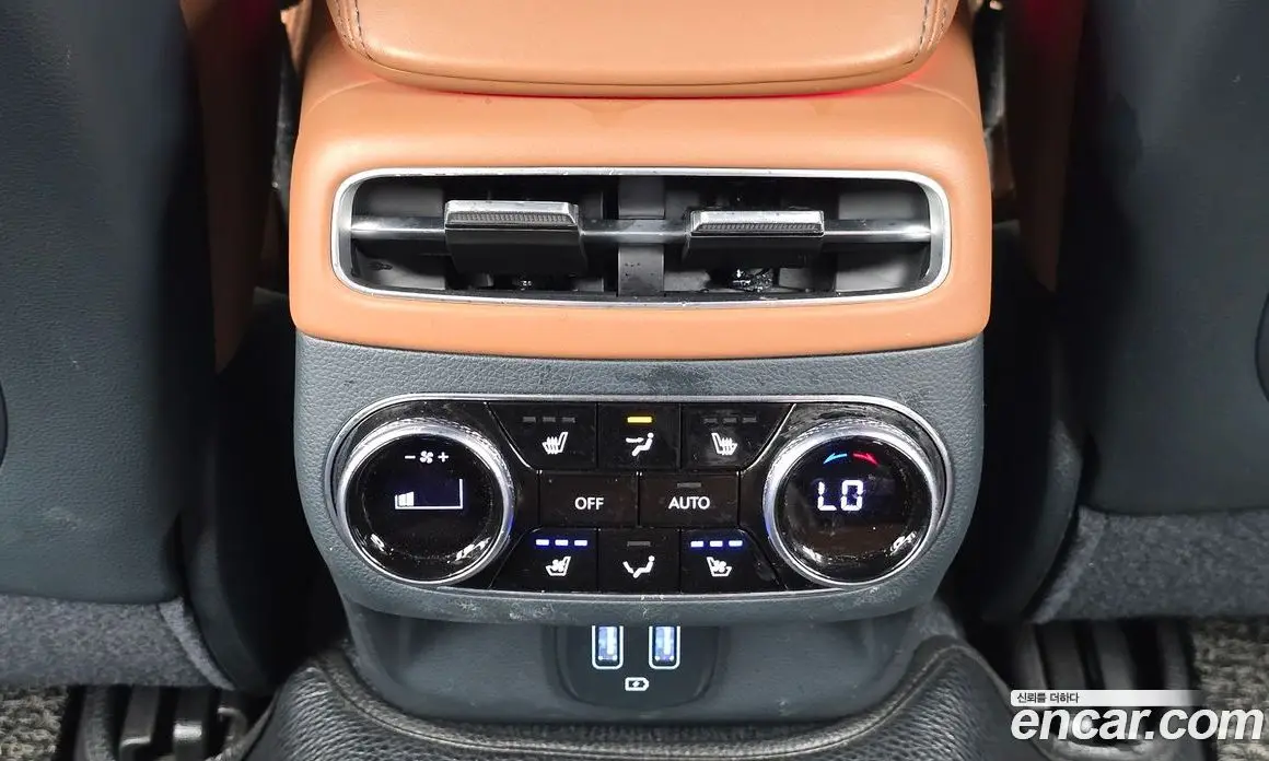 Genesis GV70 2023 2.5 автомат (гидро), фото 25