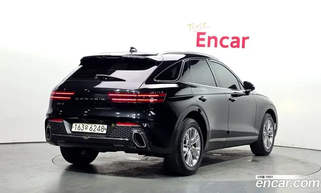 Genesis GV70 2023 2.5 автомат (гидро), миниатюра 2