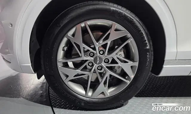 Genesis GV70 2024 2.5 автомат (гидро), миниатюра 5
