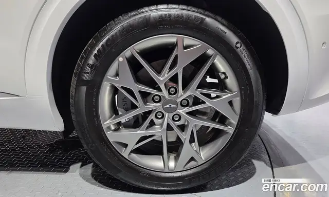 Genesis GV70 2024 2.5 автомат (гидро), миниатюра 7