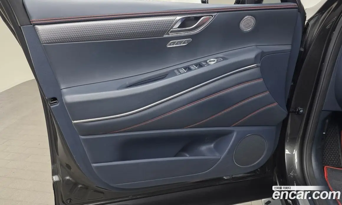 Genesis GV80 2023 3.5 автомат (гидро), фото 14