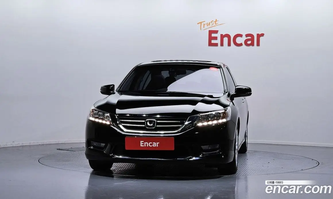Honda Accord 2015 2.4 автомат (гидро), фото 3