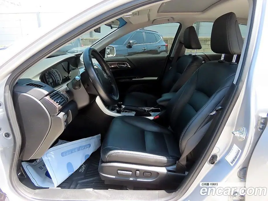 Honda Accord 2017 2.4 автомат (гидро), фото 5