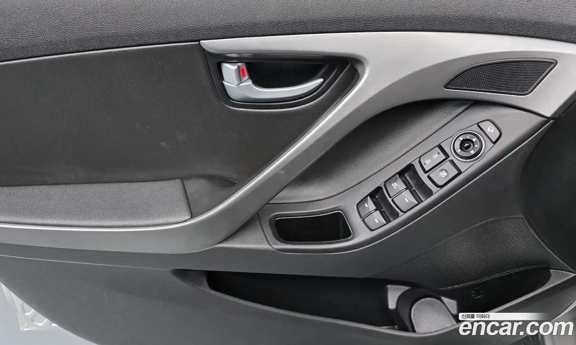 Hyundai Avante 2014 1.6 автомат (гидро), фото 14