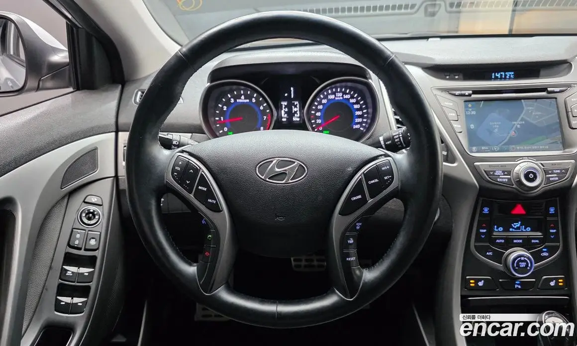 Hyundai Avante 2014 1.6 автомат (гидро), фото 18