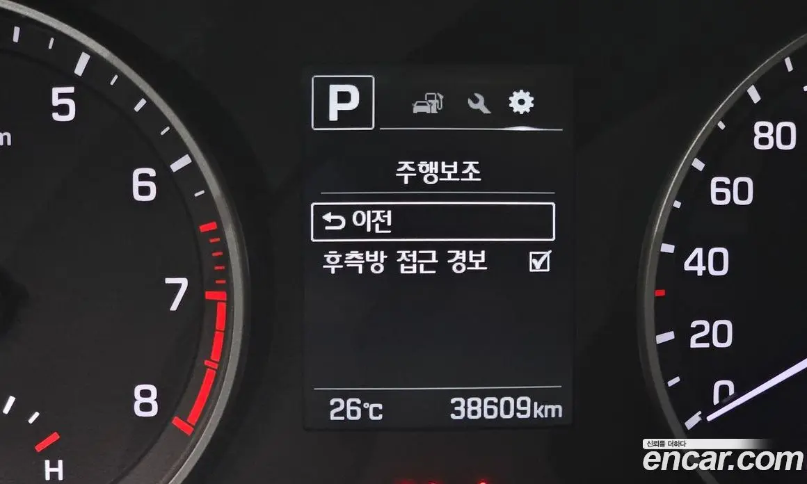 Hyundai Avante 2018 1.6 автомат (гидро), фото 16