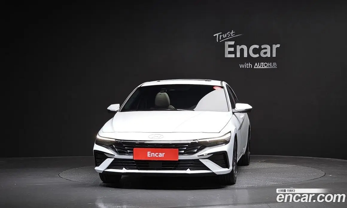 Hyundai Avante 2025 1.6 автомат (гидро), фото 3