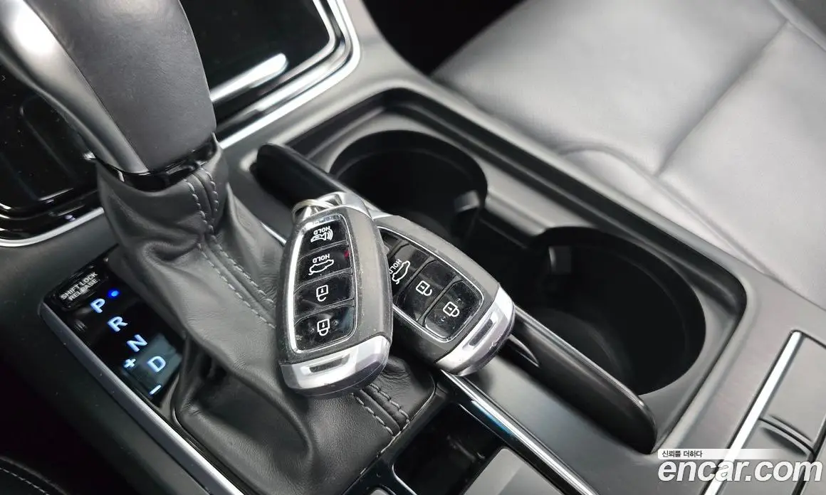 Hyundai Grandeur 2017 2.4 автомат (гидро), фото 30