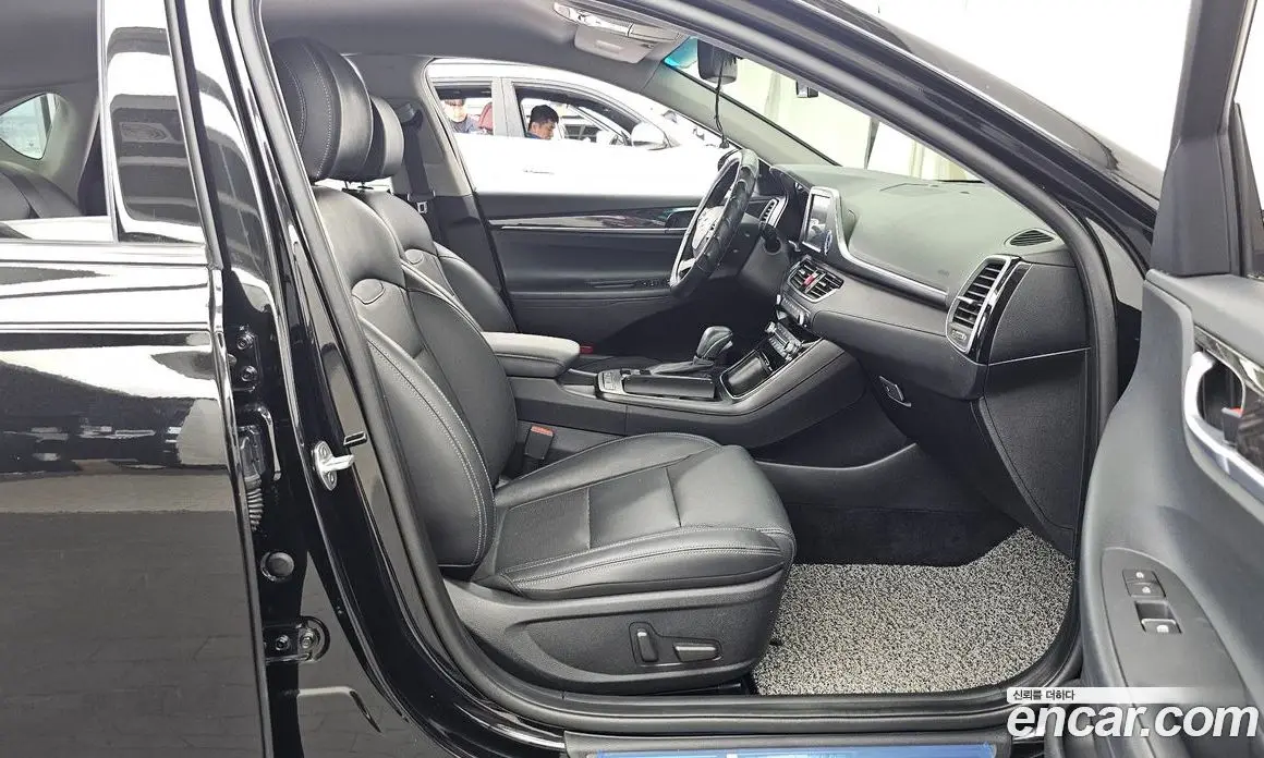 Hyundai Grandeur 2019 2.4 автомат (гидро), фото 17