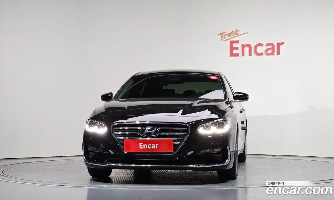 Hyundai Grandeur 2019 2.4 автомат (гидро), фото 3