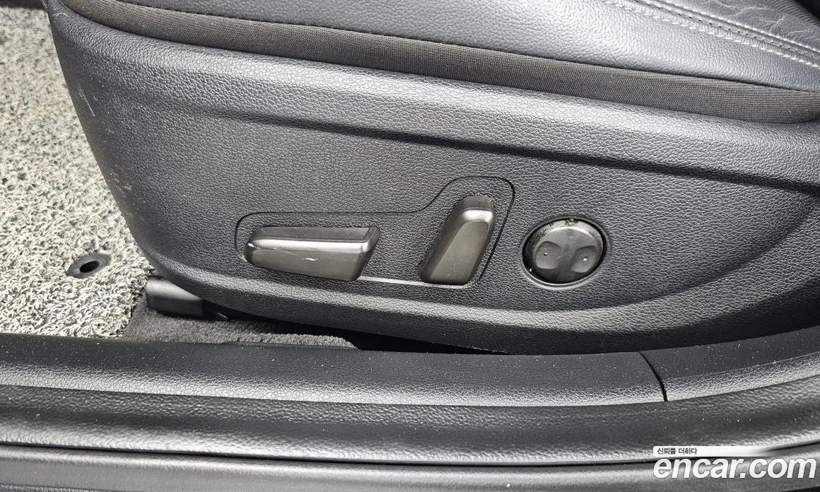 Hyundai Grandeur 2019 2.4 автомат (гидро), фото 32