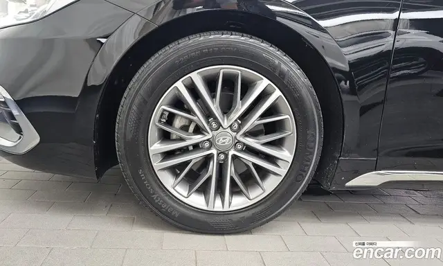 Hyundai Grandeur 2019 2.4 автомат (гидро), миниатюра 5