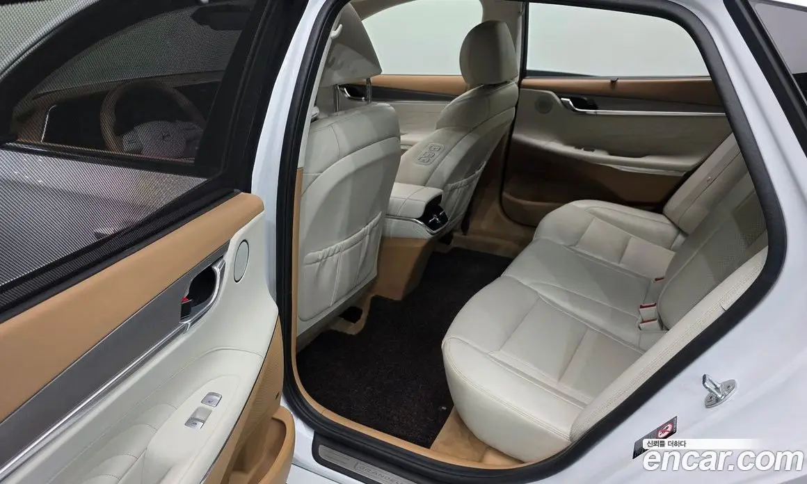 Hyundai Grandeur 2020 3.3 автомат (гидро), фото 18
