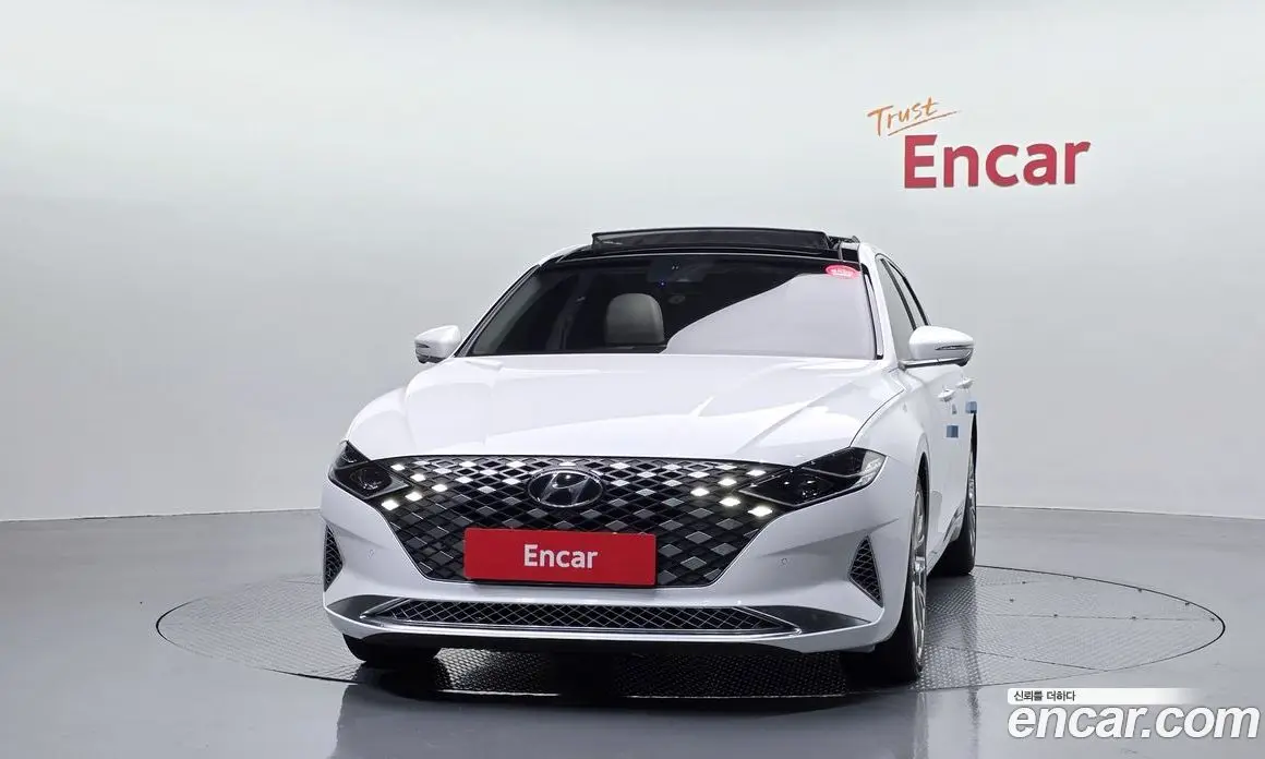 Hyundai Grandeur 2020 3.3 автомат (гидро), фото 3
