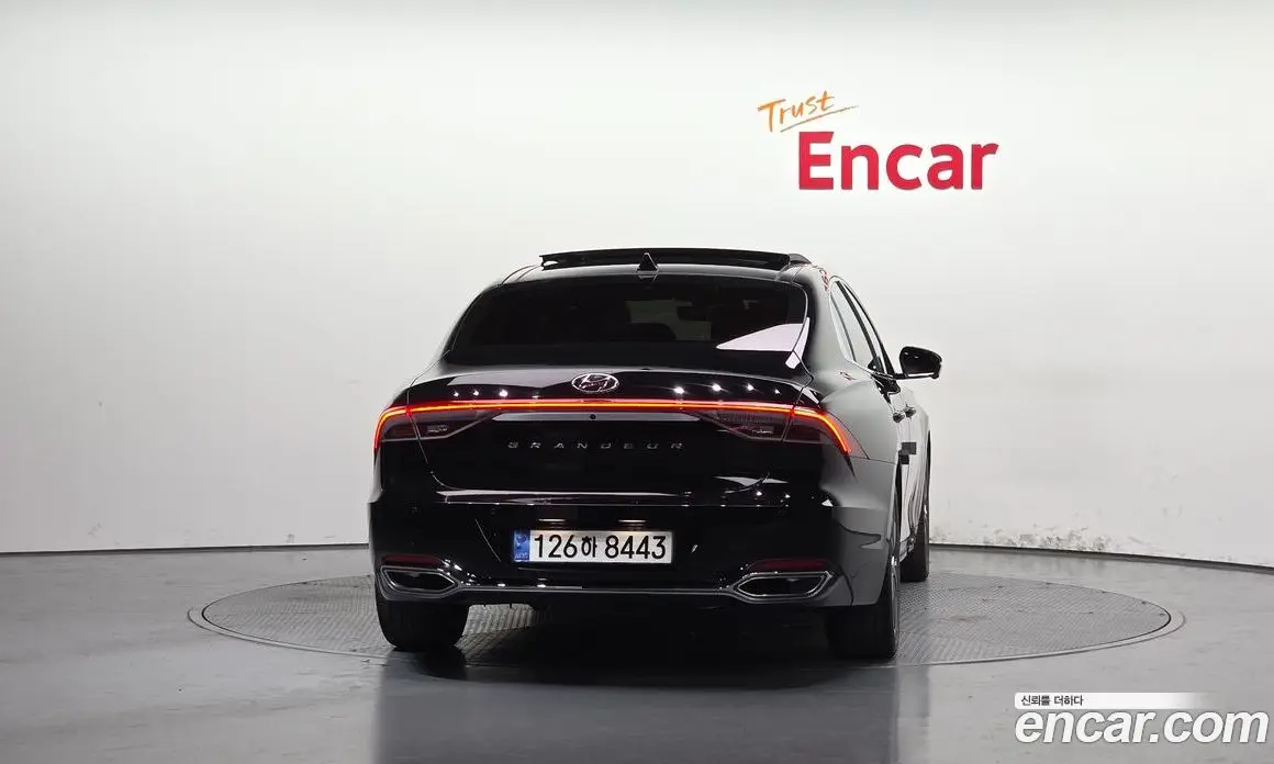 Hyundai Grandeur 2022 2.5 автомат (гидро), фото 4
