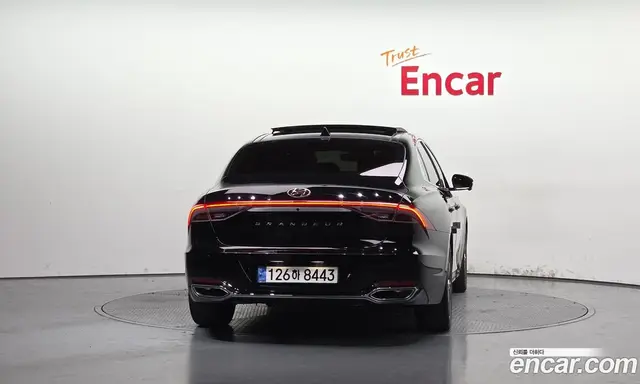 Hyundai Grandeur 2022 2.5 автомат (гидро), миниатюра 4