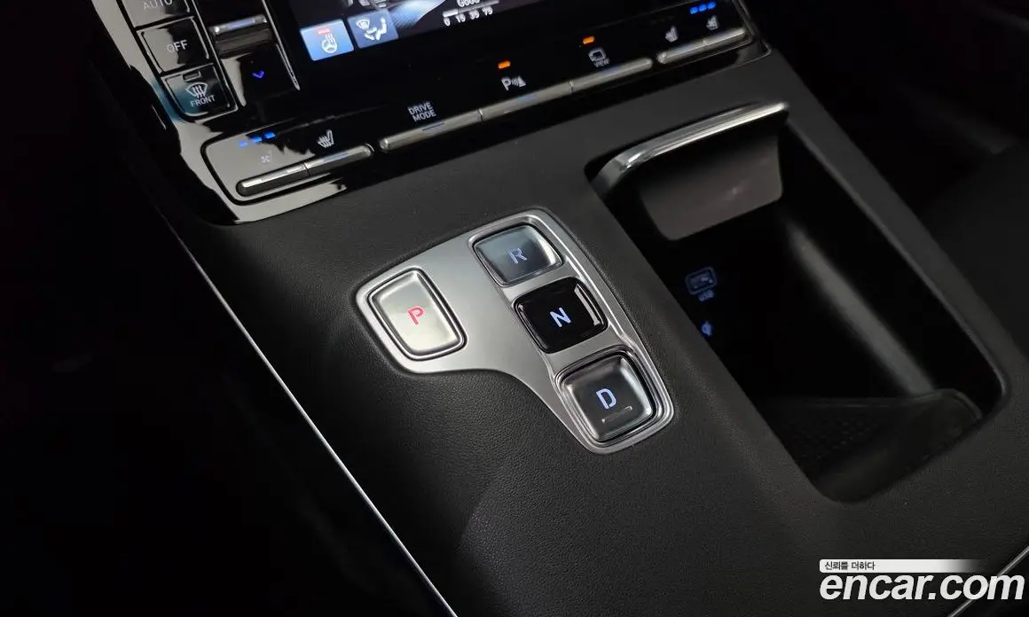 Hyundai Grandeur 2022 2.5 автомат (гидро), фото 9