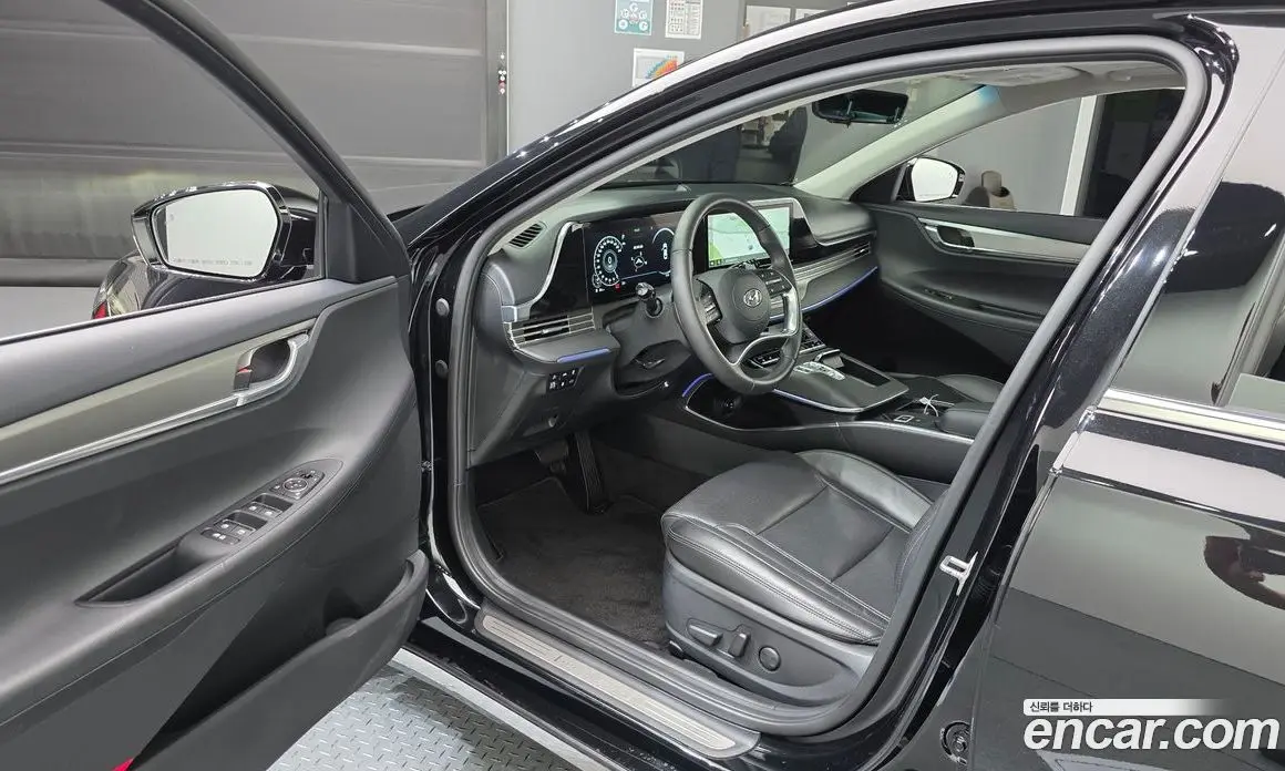 Hyundai Grandeur 2022 2.5 автомат (гидро), фото 10