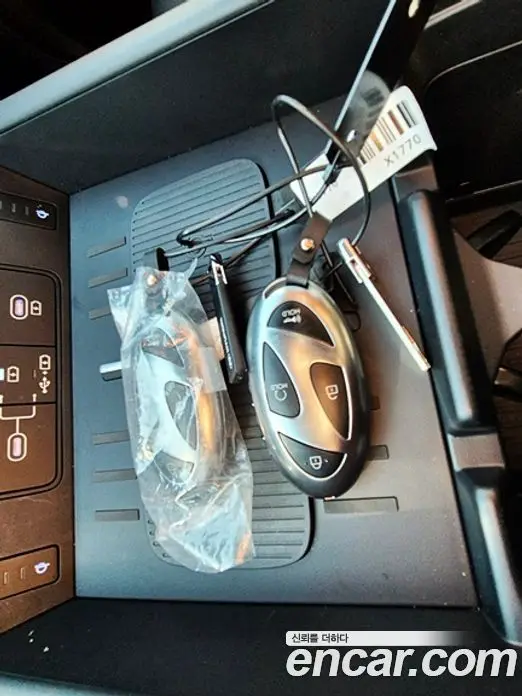 Hyundai Santa Fe 2024 1.6 автомат (гидро), фото 20