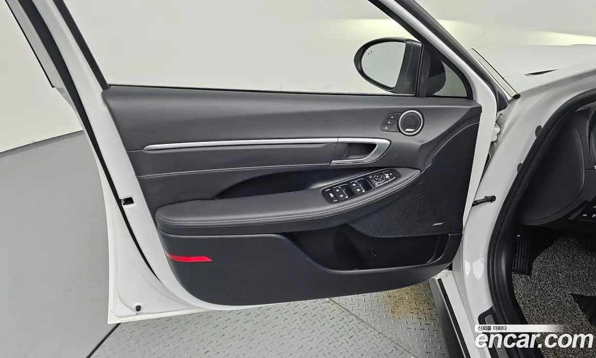 Hyundai Sonata 2021 2.0 автомат (гидро), фото 14