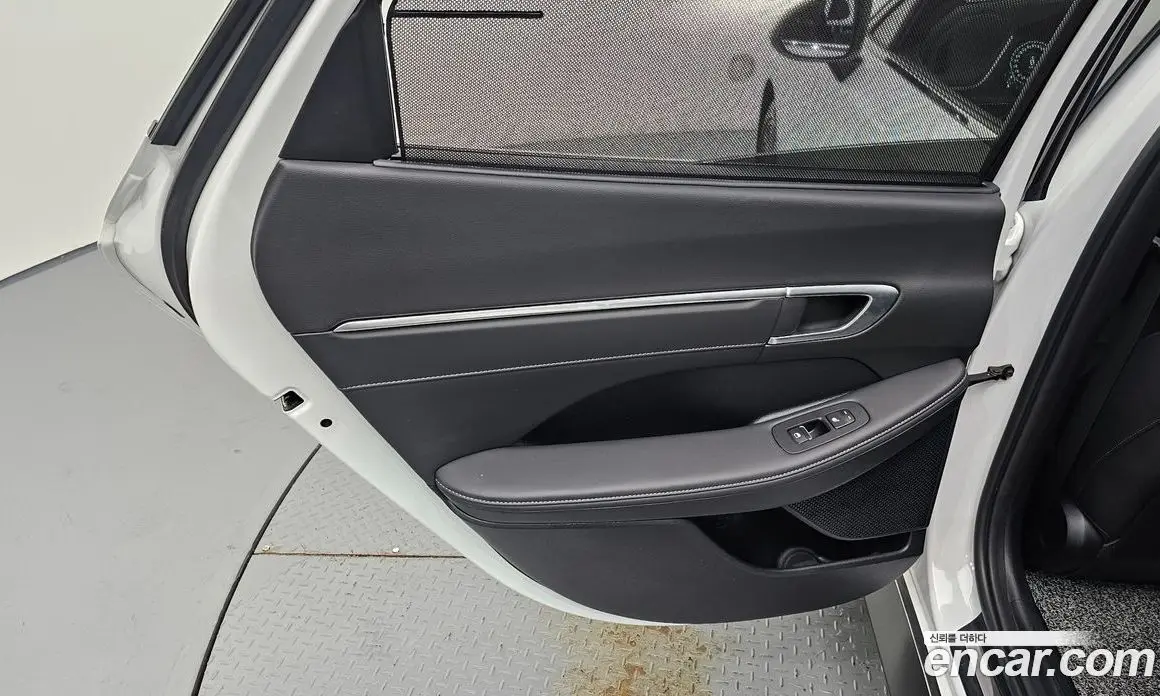 Hyundai Sonata 2021 2.0 автомат (гидро), фото 15