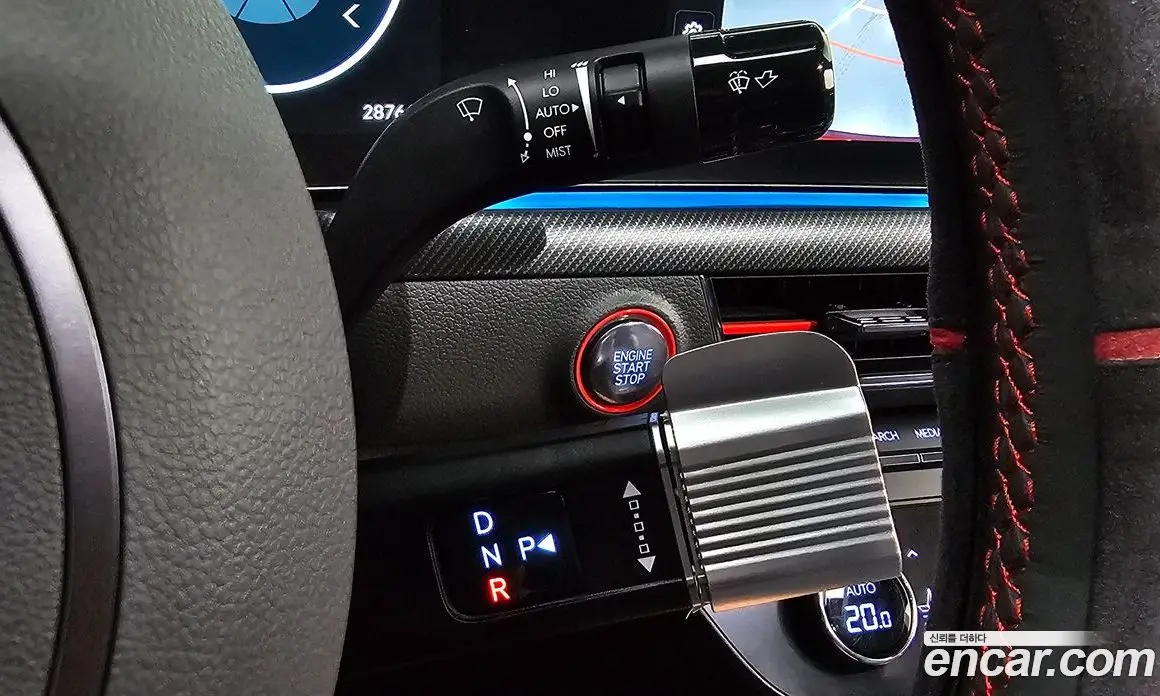Hyundai Sonata 2024 2.5 автомат (гидро), фото 11