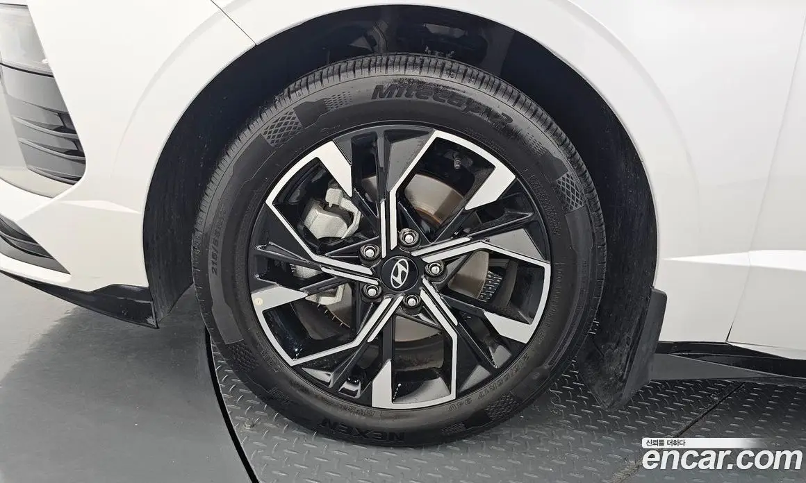 Hyundai Sonata 2024 2.0 автомат (гидро), фото 5