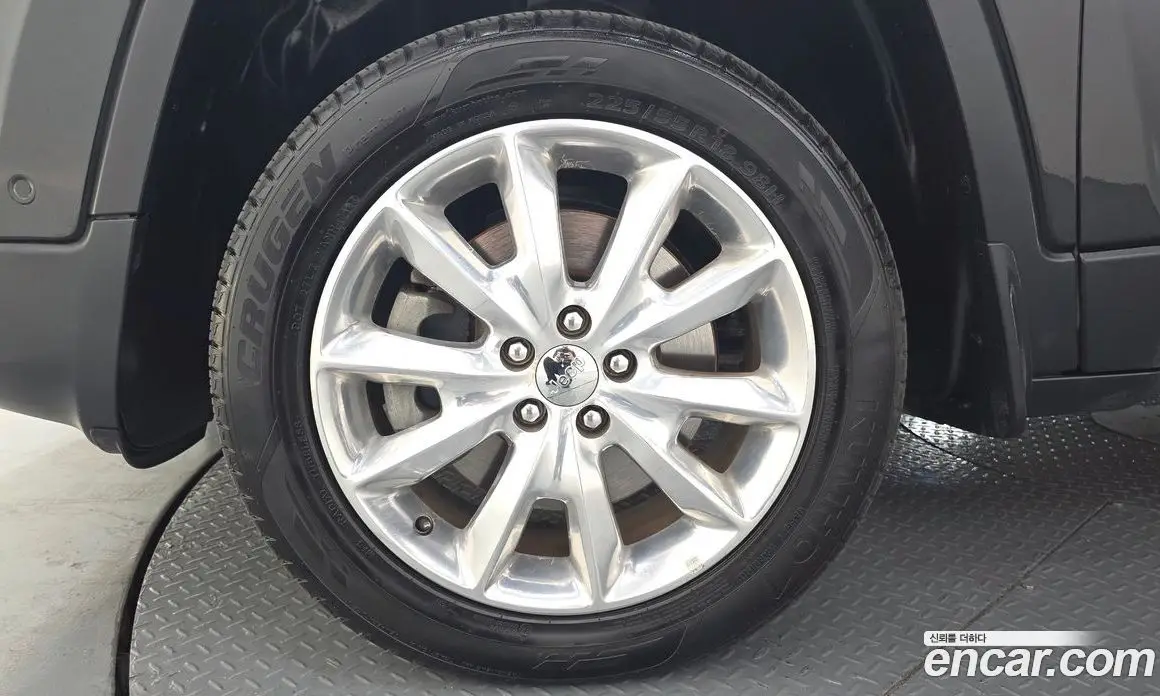 Jeep Cherokee 2016 2.2 автомат (гидро), фото 5