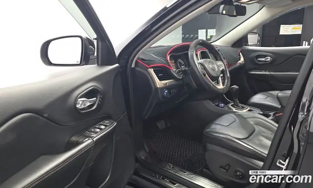 Jeep Cherokee 2016 2.2 автомат (гидро), миниатюра 10