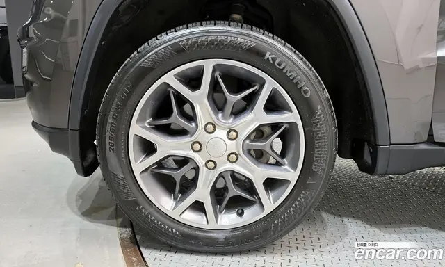 Jeep Cherokee 2019 3.6 автомат (гидро), миниатюра 5