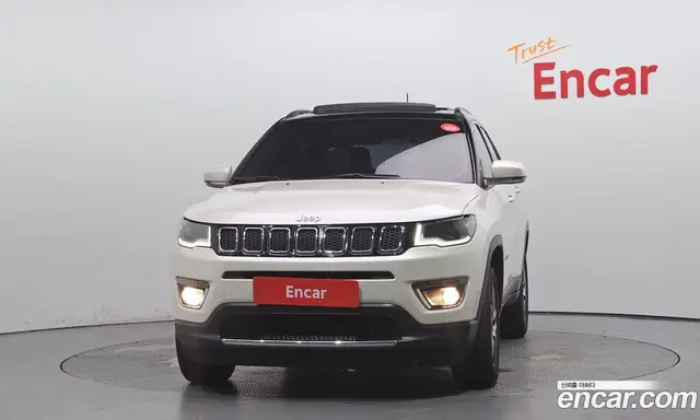Jeep Compass 2020 2.4 автомат (гидро), миниатюра 3