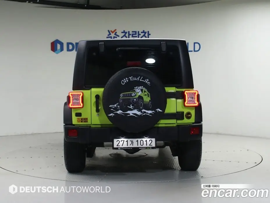 Jeep Wrangler 2016 3.6 автомат (гидро), фото 4