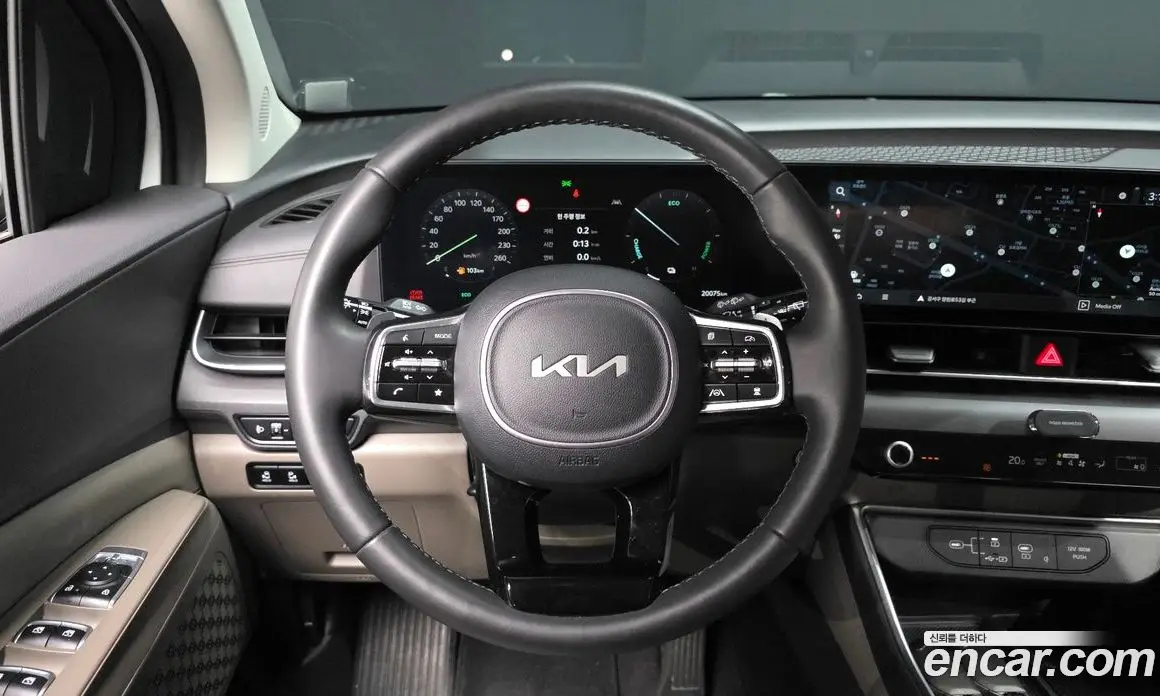 Kia Carnival 2024 1.6 автомат (гидро), фото 19