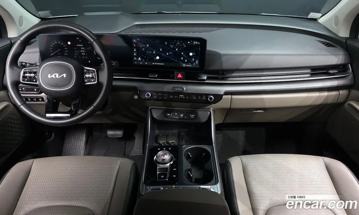 Kia Carnival 2024 1.6 автомат (гидро), фото 9
