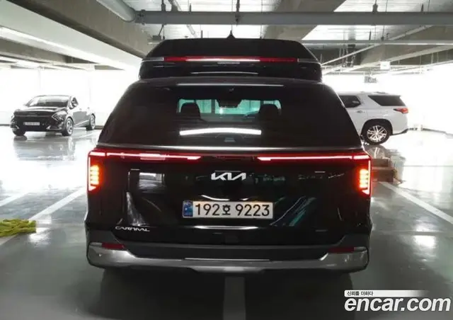 Kia Carnival 2024 3.5 автомат (гидро), миниатюра 3