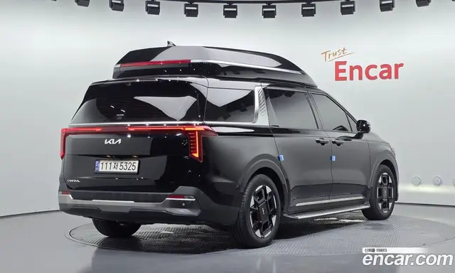 Kia Carnival 2024 2.2 автомат (гидро), миниатюра 2