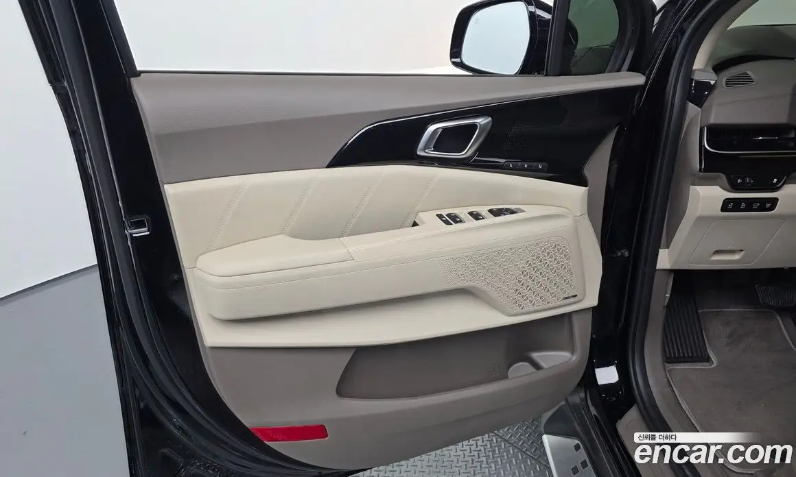 Kia Carnival 2024 2.2 автомат (гидро), фото 15