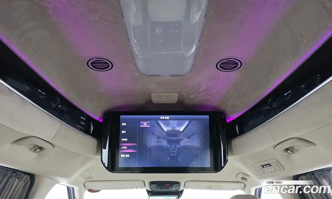 Kia Carnival 2024 2.2 автомат (гидро), фото 27
